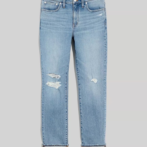 The High-Rise Slim Boyjean in Birchwood Wash - NWT - Picture 2 of 9